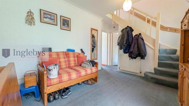 3 bed Semi-Detached for sale Image 9