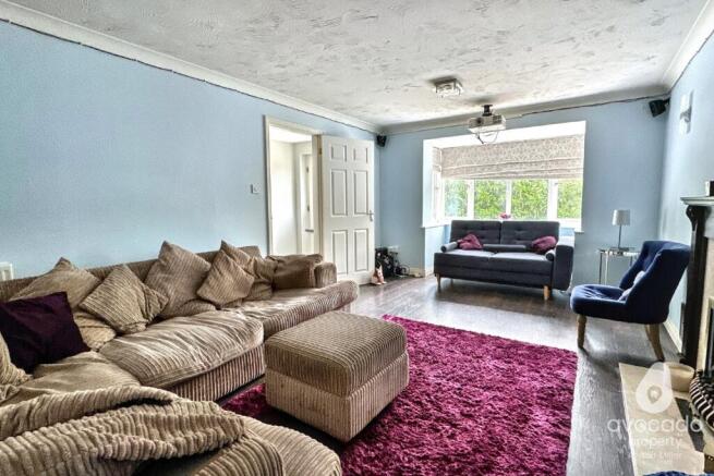 Lucerne Avenue, Bure Park, Bicester photo 4