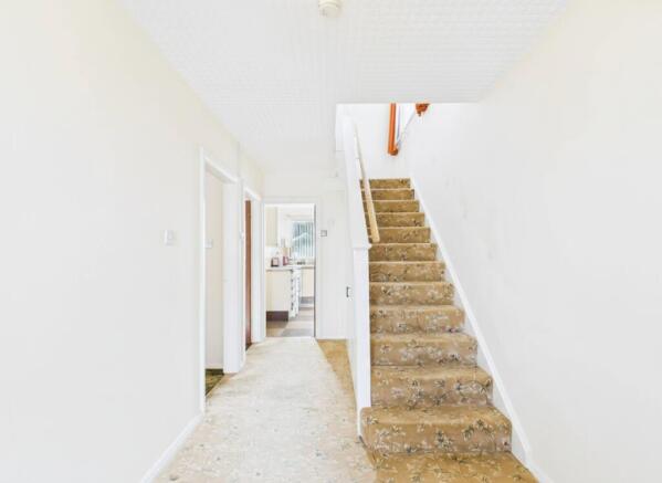 cam03830g0pr0235still007001