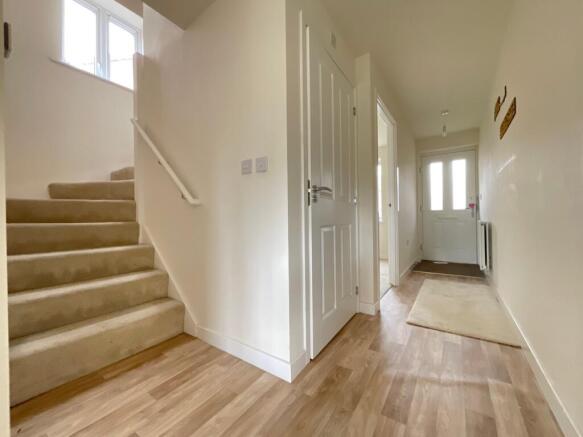 4 bed Detached for sale Image 6
