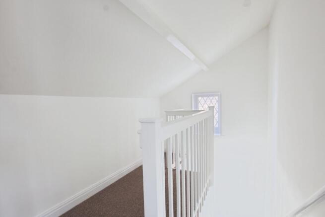3 bed Semi-Detached for sale Image 8