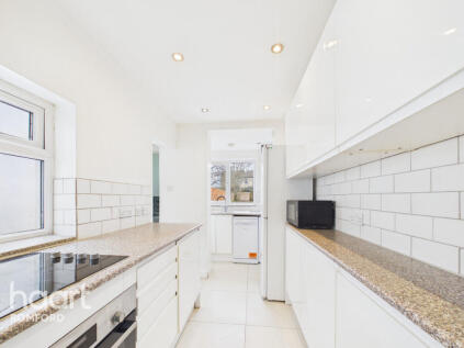 Marks Road, Romford, RM7 7AH