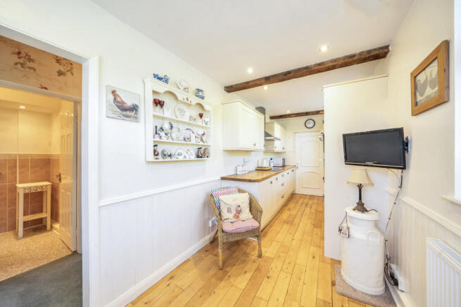 3 bed Detached Bungalow for sale Image 5