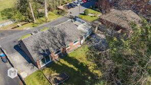 1, Half Acre Bungalow, Higher Ainsworth Road, Manchester M26 4JH