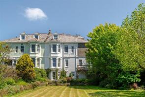 Links Lodge, Golf Links Road, Yelverton PL20 6BN