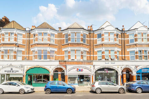 Fortis Green Road, London, N10