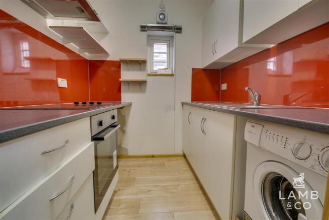 GROUND FLOOR KITCHEN