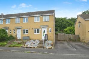 81, Tyn Y Coed Close, Ynysawdre, Bridgend CF32 9NQ