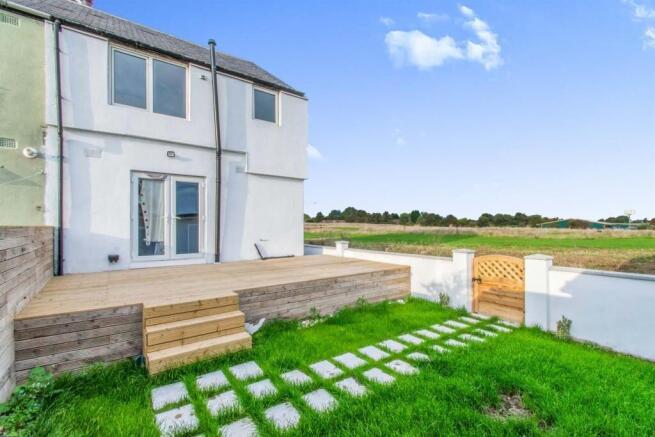 3 bed House for sale Image 5