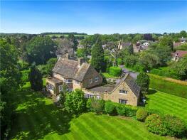 Lowbeck House, Crabtree Green, Collingham, Wetherby LS22 5AB