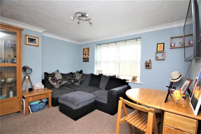 Living/Dining Area