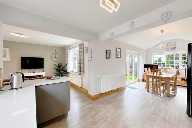 Open Plan Kitchen Di