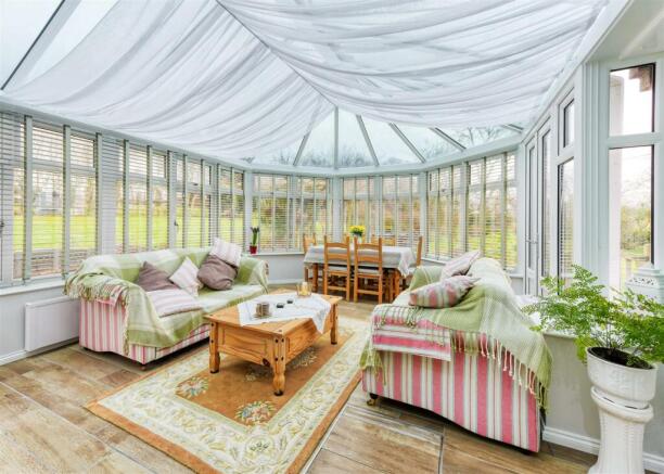 Heathmount-conservatory1.jpg