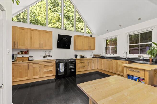 Kitchen/Dining