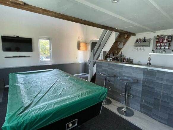 games room.jpg