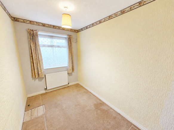 3 bed Detached Bungalow for sale Image 10