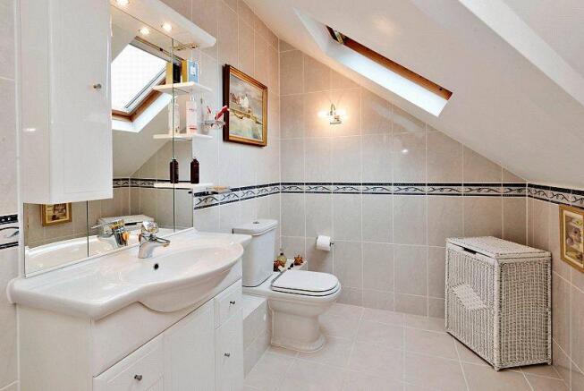Second Ensuite