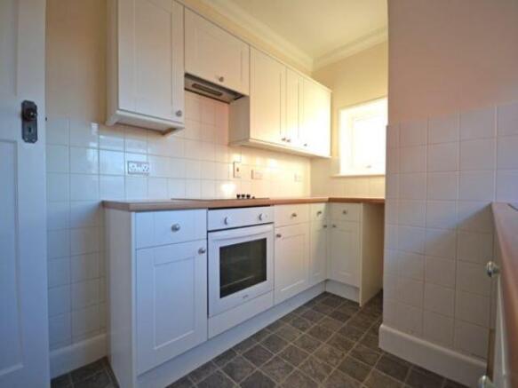 Kitchen (2)