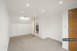23, Soames Street, London SE15 4BZ
