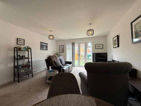 2 bed Semi-Detached for sale Image 7