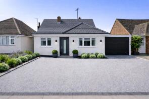 2, Shirley Close, Littlehampton BN16 2EG