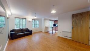 Flat 6, 15 The Grange, North Grange Mount, Headingley, Leeds LS6 2BY