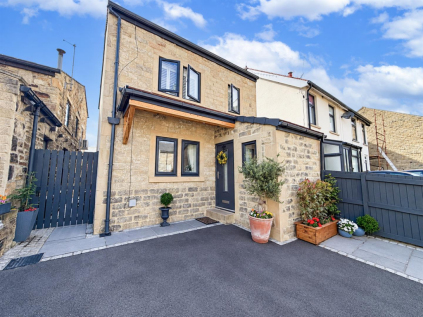 Hayhills Road, Silsden