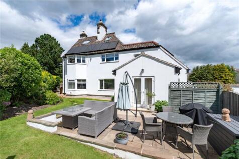 Southway, Guiseley, Leeds, West Yorkshire