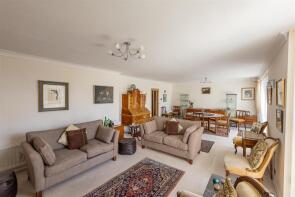 14, Brookfield, Westfield, Gosforth, Newcastle Upon Tyne NE3 4YB