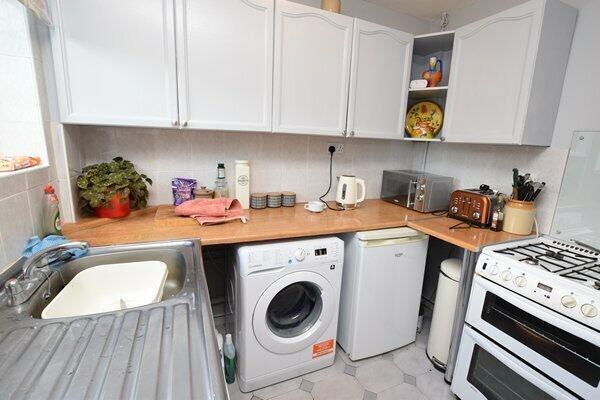 dining/kitchen
