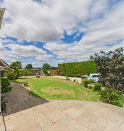 CAM02023G0-PR0150-STILL059