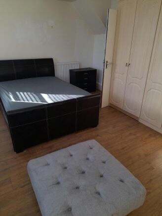 lothian-road-ts4-2hs-1023104