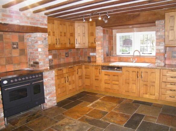 Kitchen/Breakfast Room