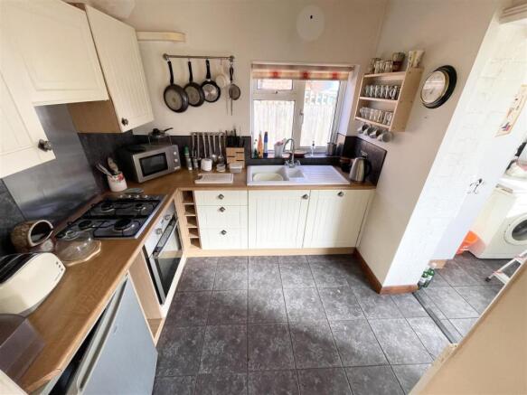 Kitchen.jpg