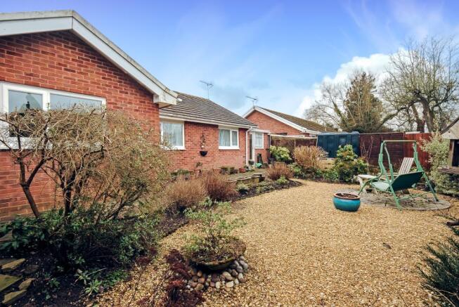 Garden - Patio Area