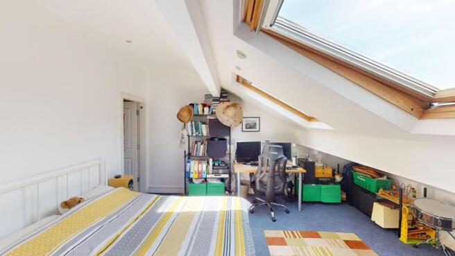 4 bed Terraced for sale Image 12