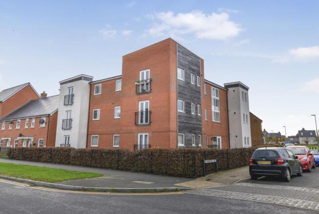 1-bed flat on Rutherford Way, Biggleswade, SG18, £180,000