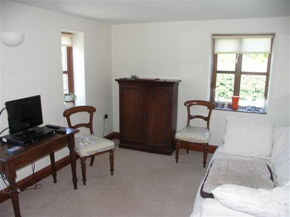 SECOND RECEPTION / FOURTH BEDROOM
