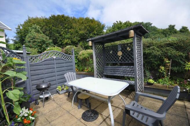 Patio at front