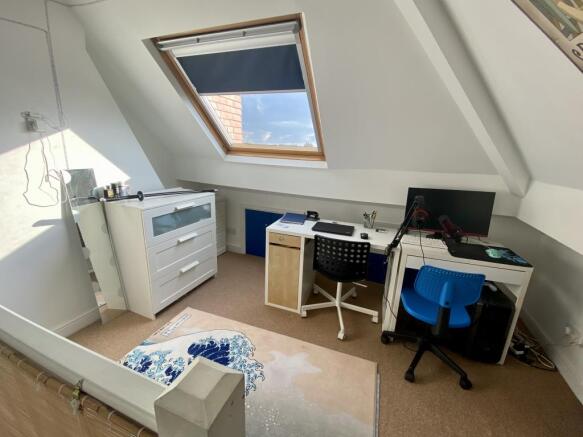 loft bedroom 4