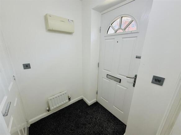 2 bed Terraced for sale Image 10