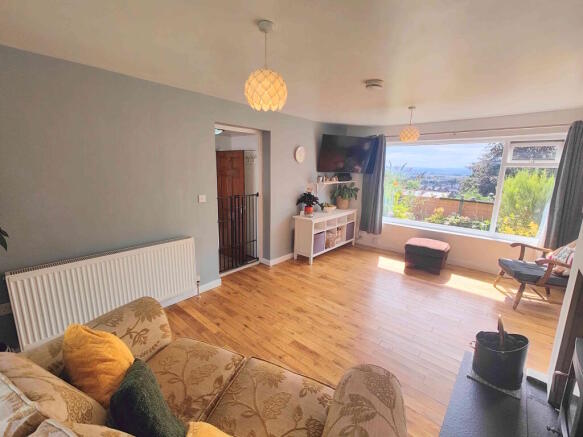3 bed Bungalow for sale Image 6