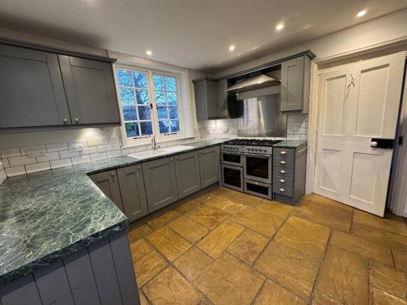 KITCHEN REV