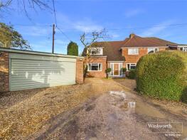 Windynook, Oakend Way, Padworth, Reading RG7 4JP
