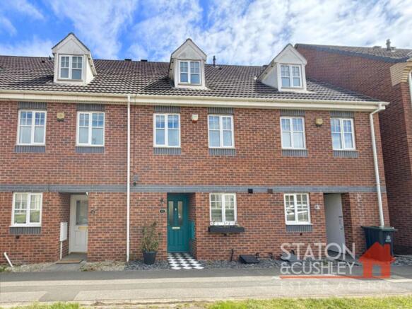 3-bed terraced on Kings Walk, Mansfield, NG18, £190,000