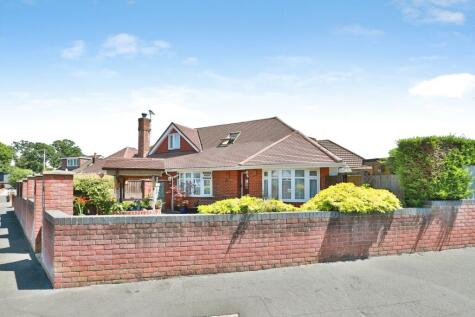 Strathmore Road, MUSCLIFF, Bournemouth, Dorset, BH9