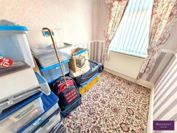 3 bed Semi-Detached for sale Image 8