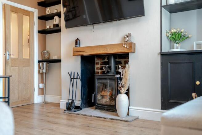 3 bed Terraced for sale Image 9