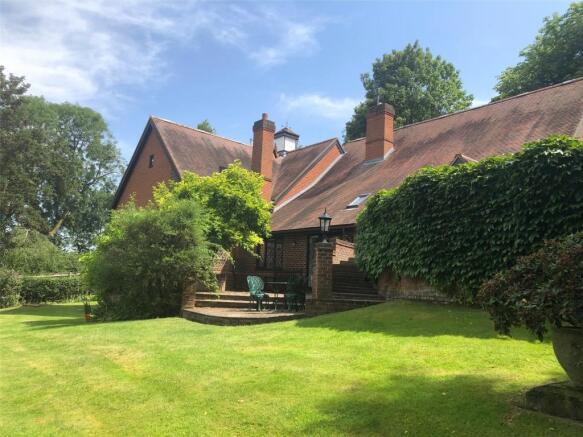 Elton Grange