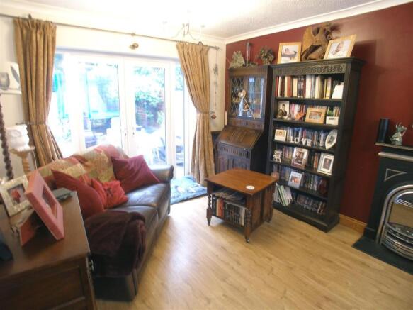 SITTING ROOM